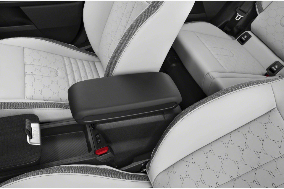 2027 MINI Countryman - Image 9