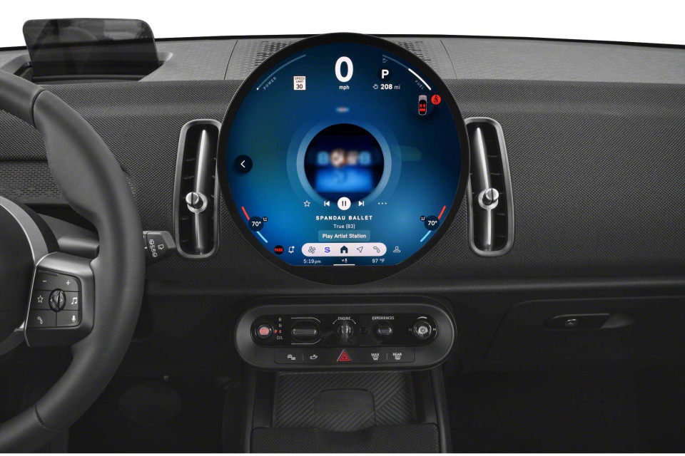 2027 MINI Countryman - Image 6