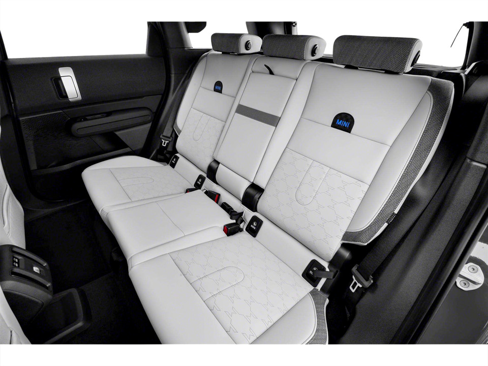 2027 MINI Countryman - Image 8