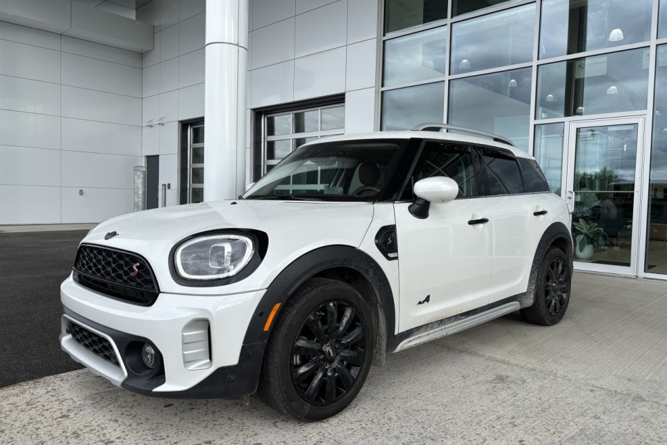 2024 MINI Countryman - Image 1