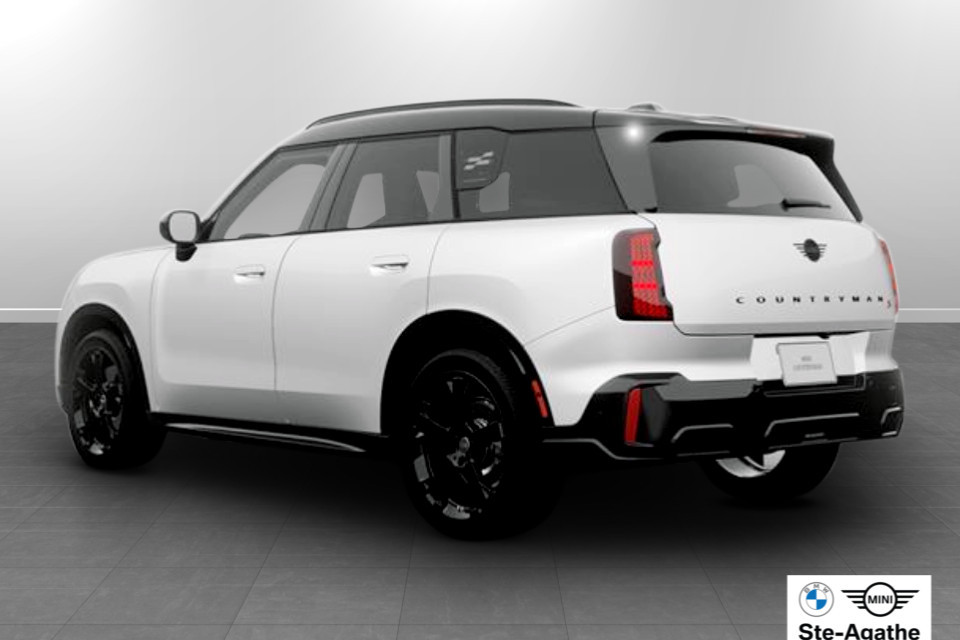 2027 MINI Countryman - Image 2