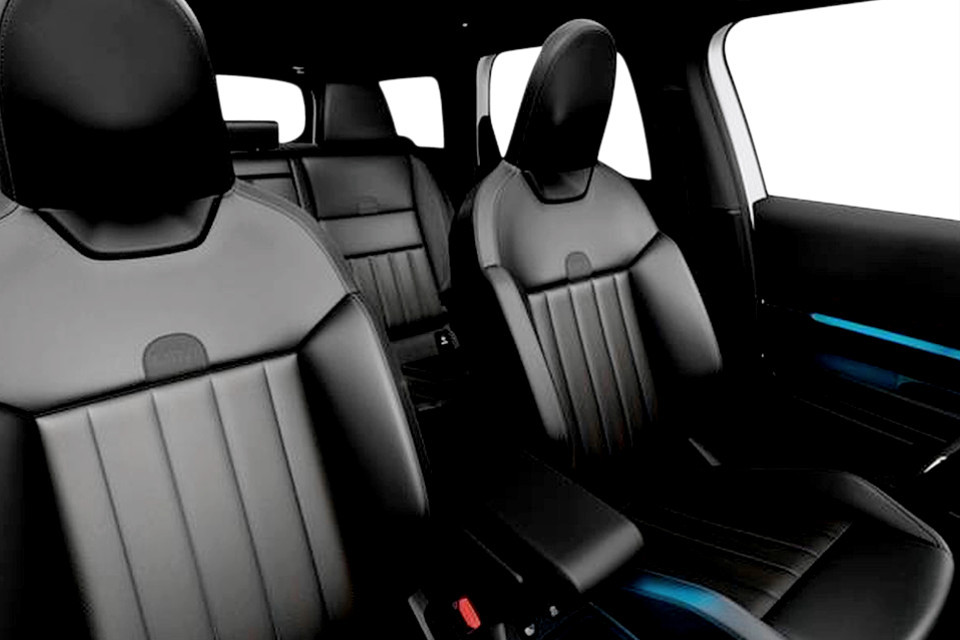 2027 MINI Countryman - Image 11