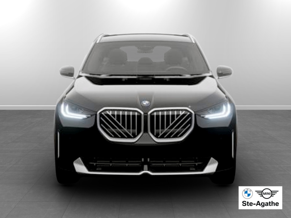 2026 BMW X3 - Image 3