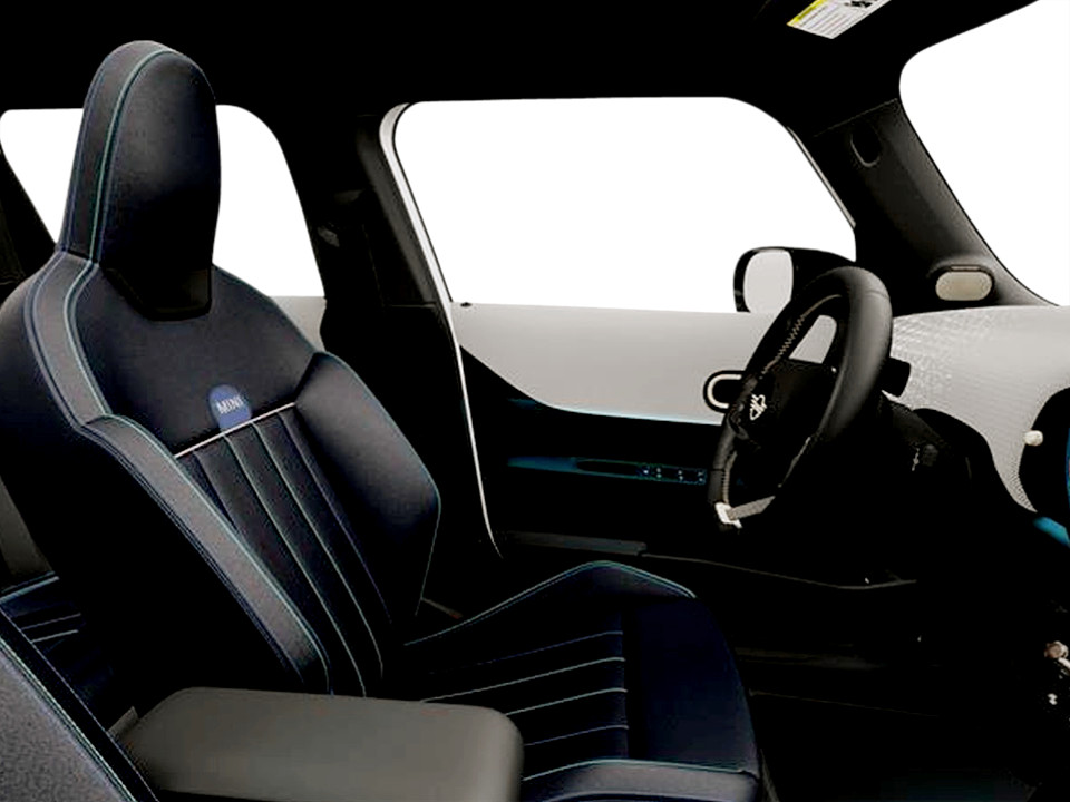 2026 MINI 5 Door - Image 9