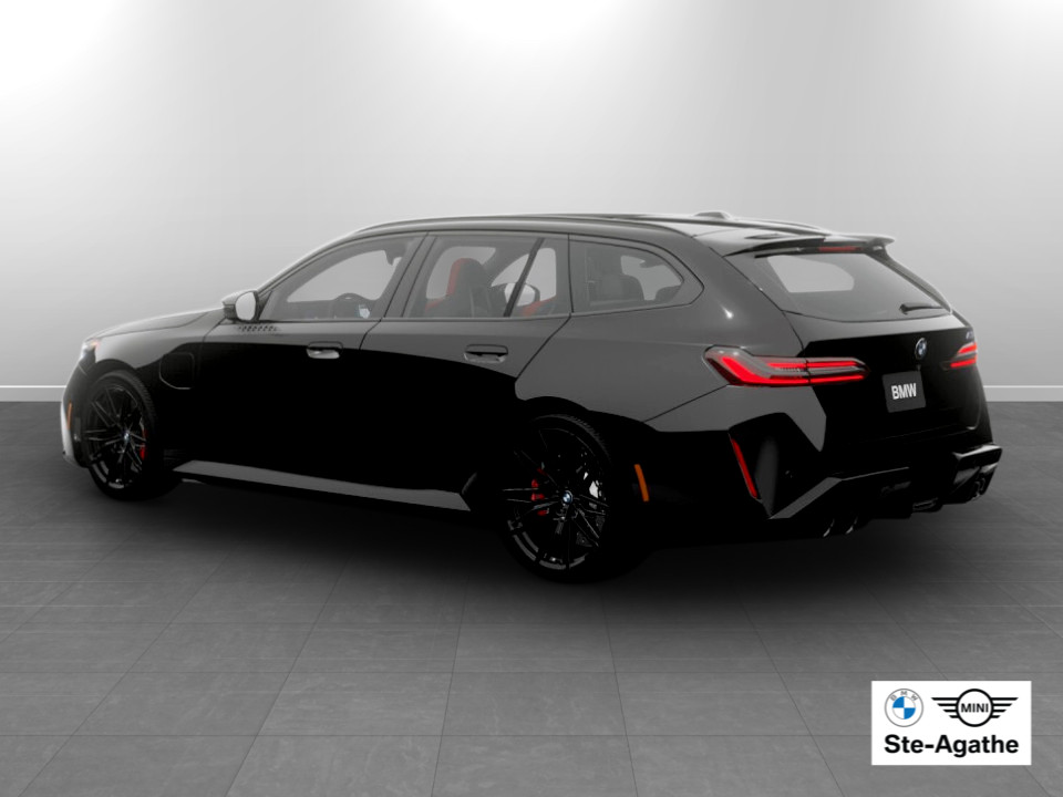 2027 BMW M5 - Image 2