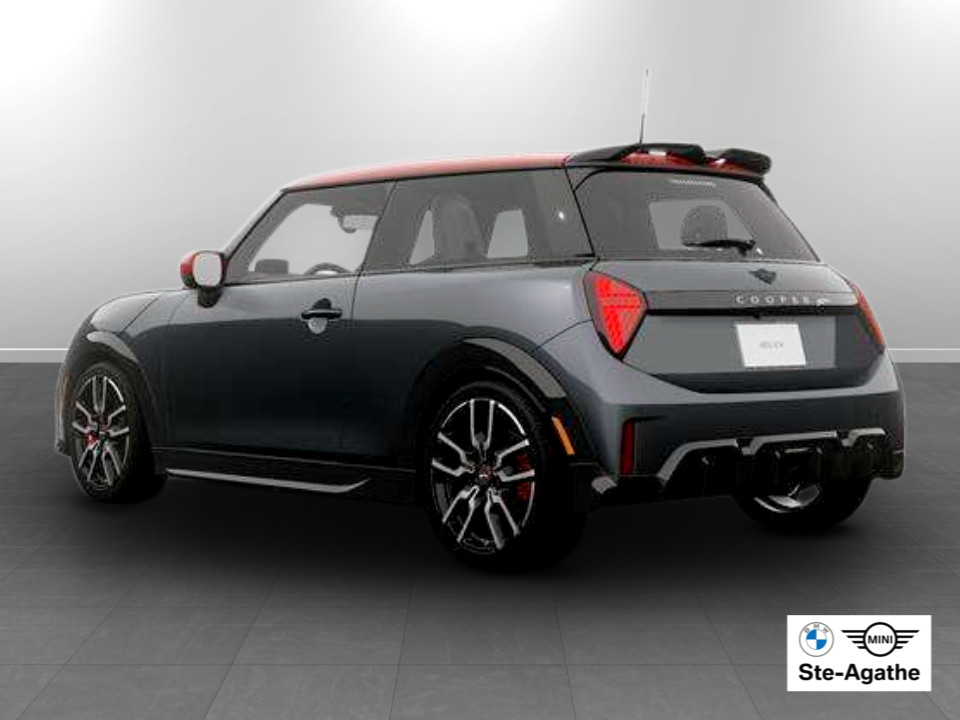 2026 MINI 3 Door - Image 7