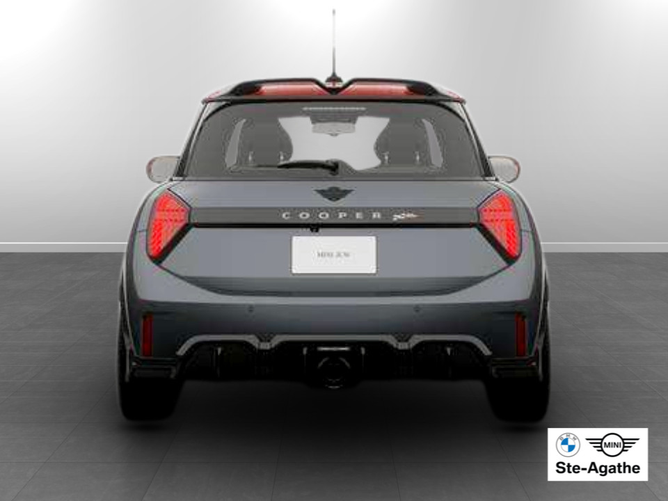 2026 MINI 3 Door - Image 10