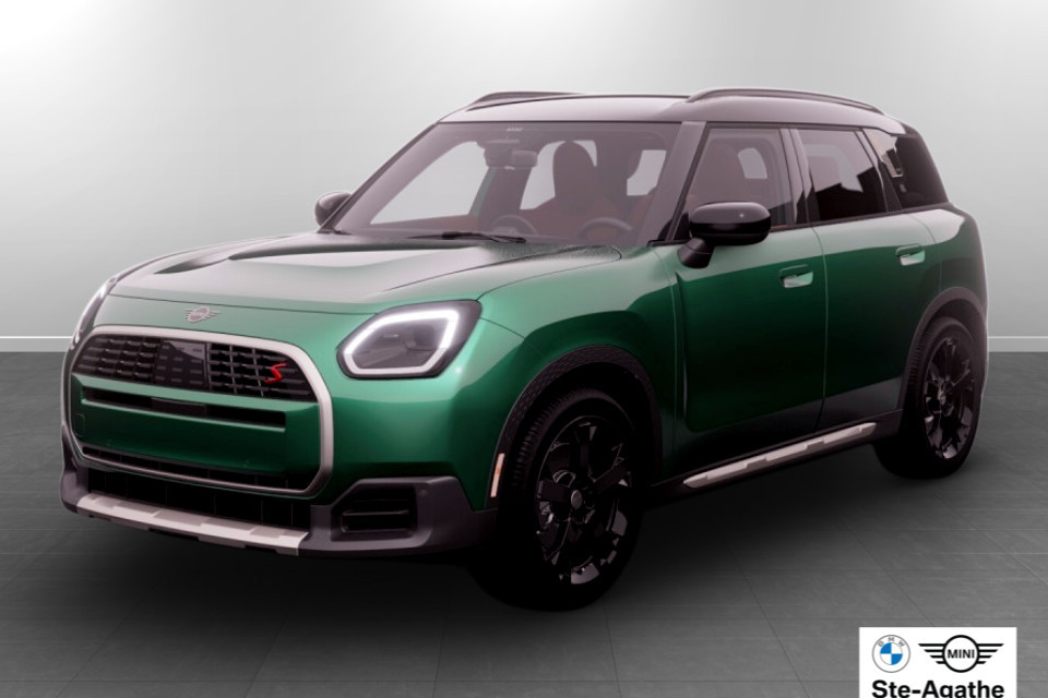 2027 MINI Countryman - Image 1