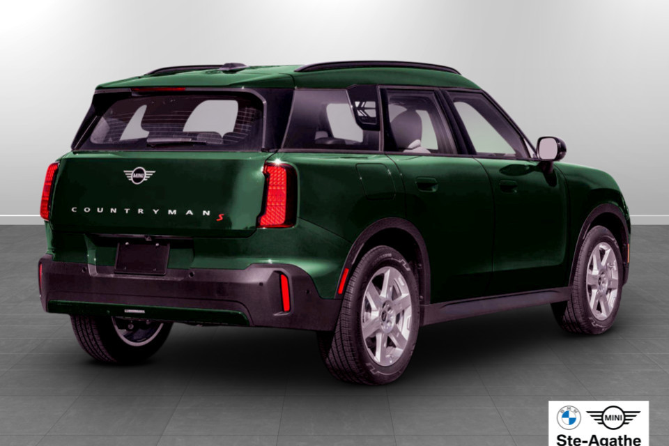 2027 MINI Countryman - Image 2