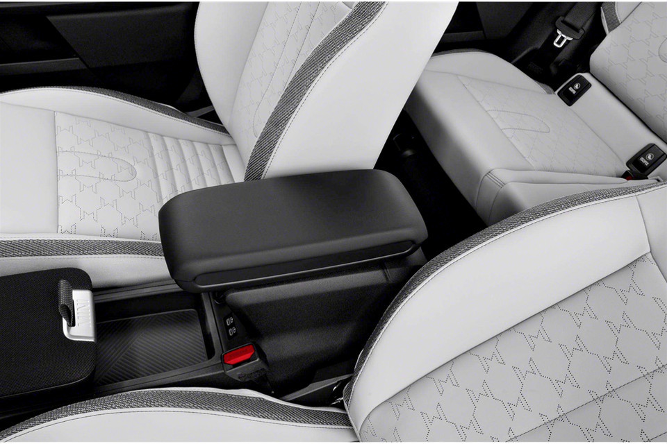2027 MINI Countryman - Image 9