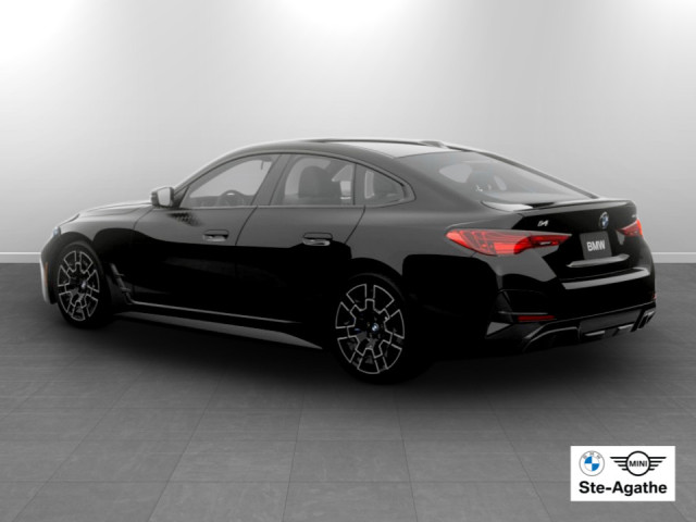 2026 BMW i4