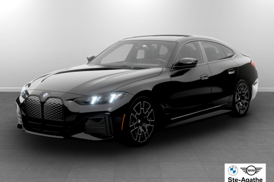 2026 BMW i4 - Image 2
