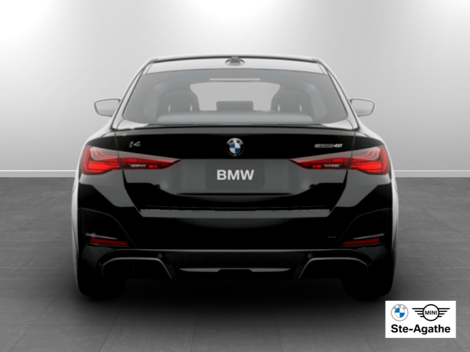 2026 BMW i4 - Image 5