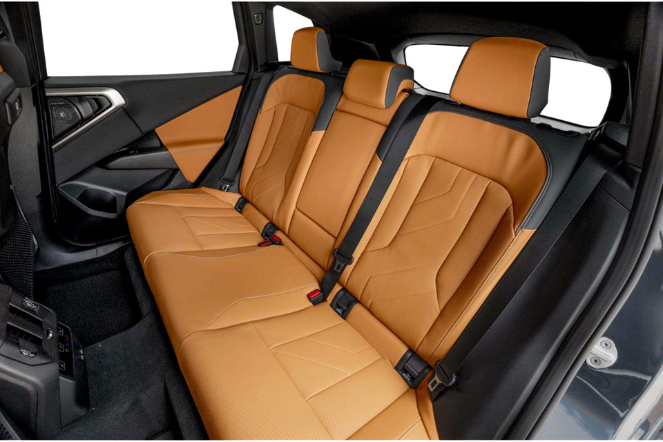 2026 BMW X3 - Image 8