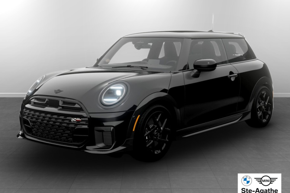 2026 MINI 3 Door - Image 1