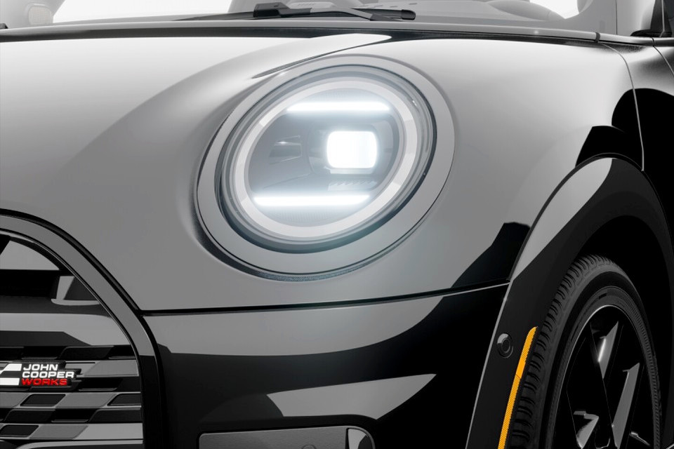 2026 MINI 3 Door - Image 6