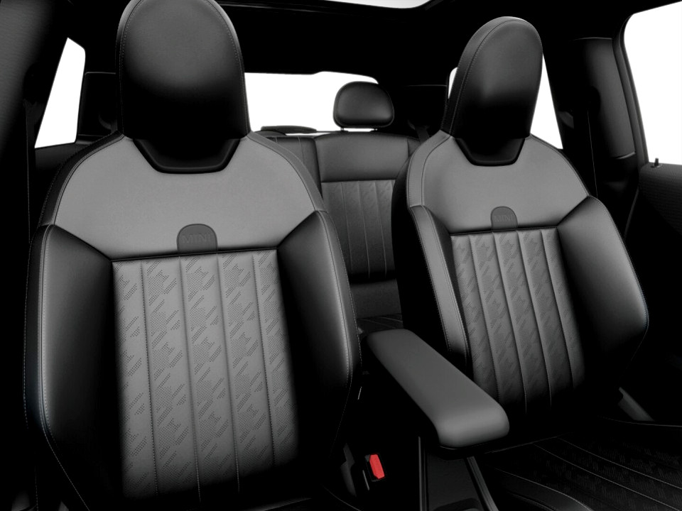 2026 MINI 3 Door - Image 12