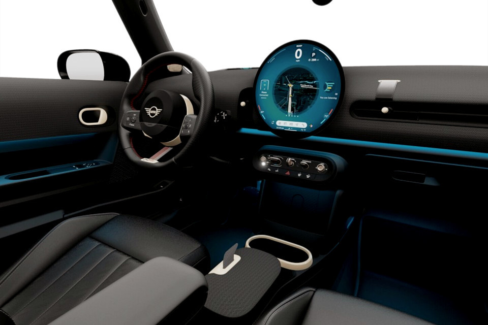 2026 MINI 3 Door - Image 13