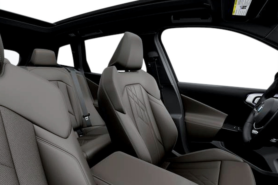 2026 BMW X3 - Image 10