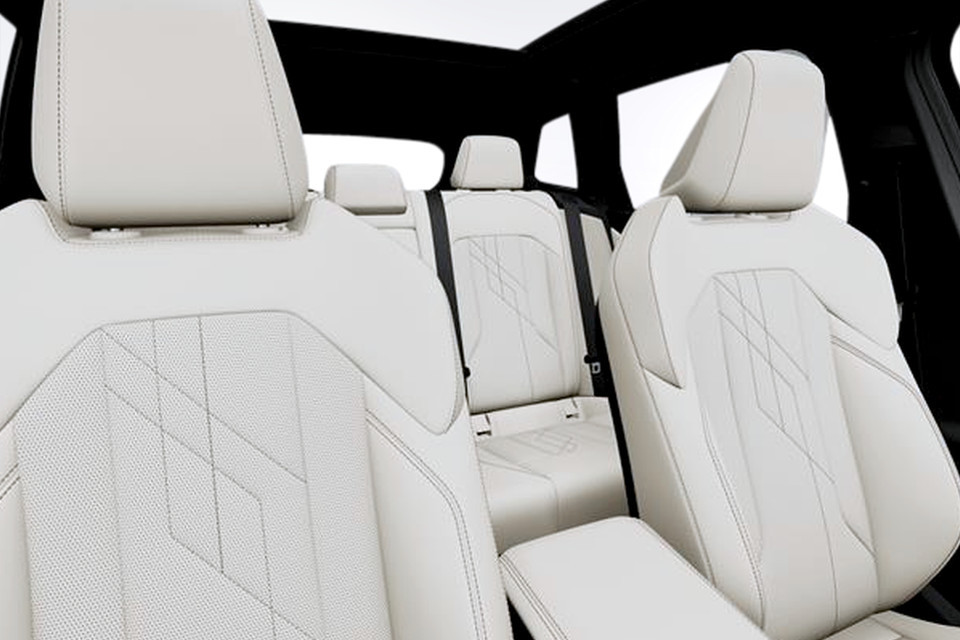 2026 BMW X3 - Image 13