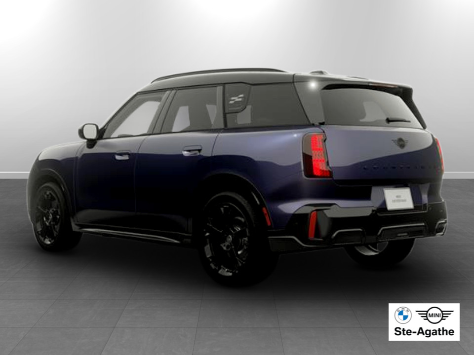2027 MINI Countryman - Image 2