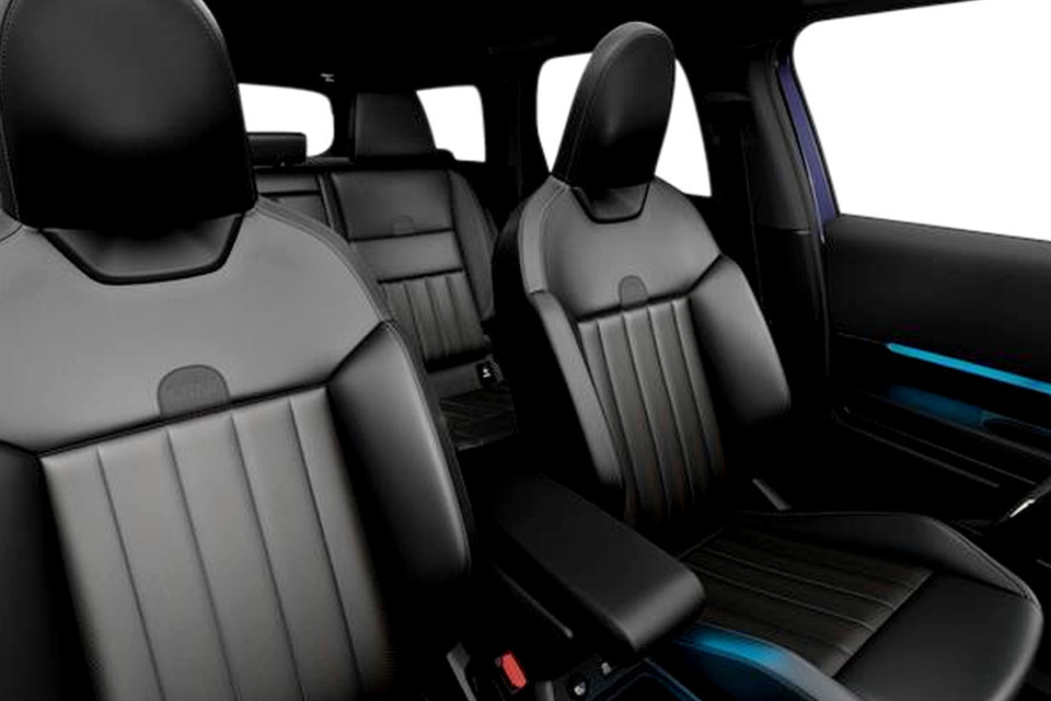 2027 MINI Countryman - Image 11