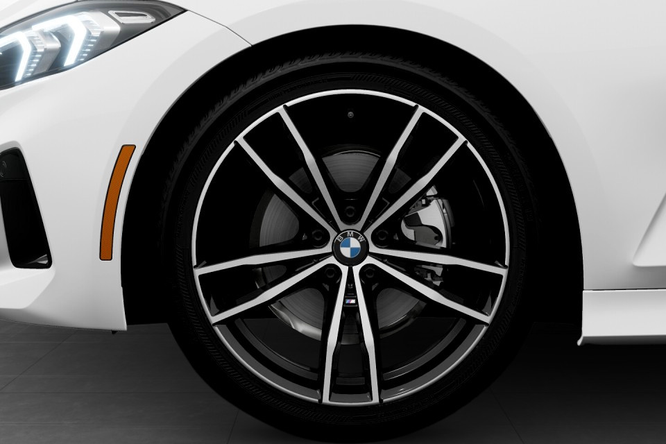 2026 BMW 3 Series - Image 7