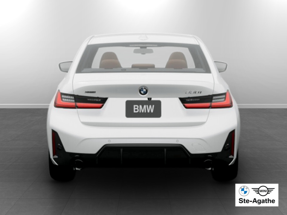 2026 BMW 3 Series - Image 5