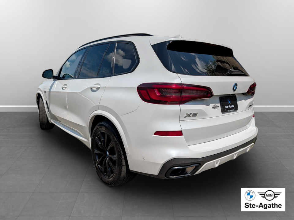 2023 BMW X5 - Image 4