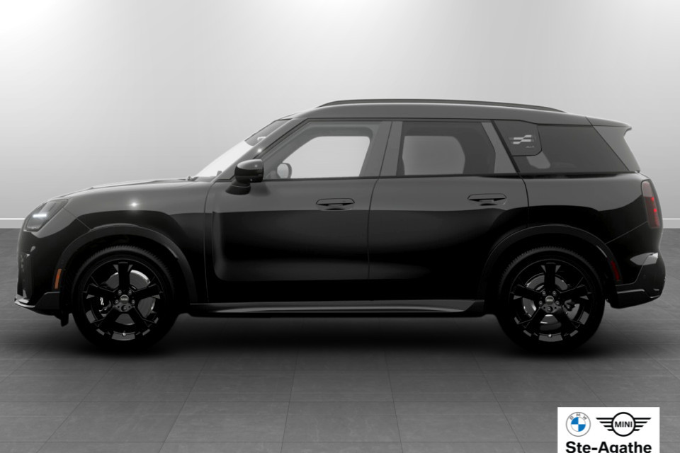 2027 MINI Countryman - Image 3