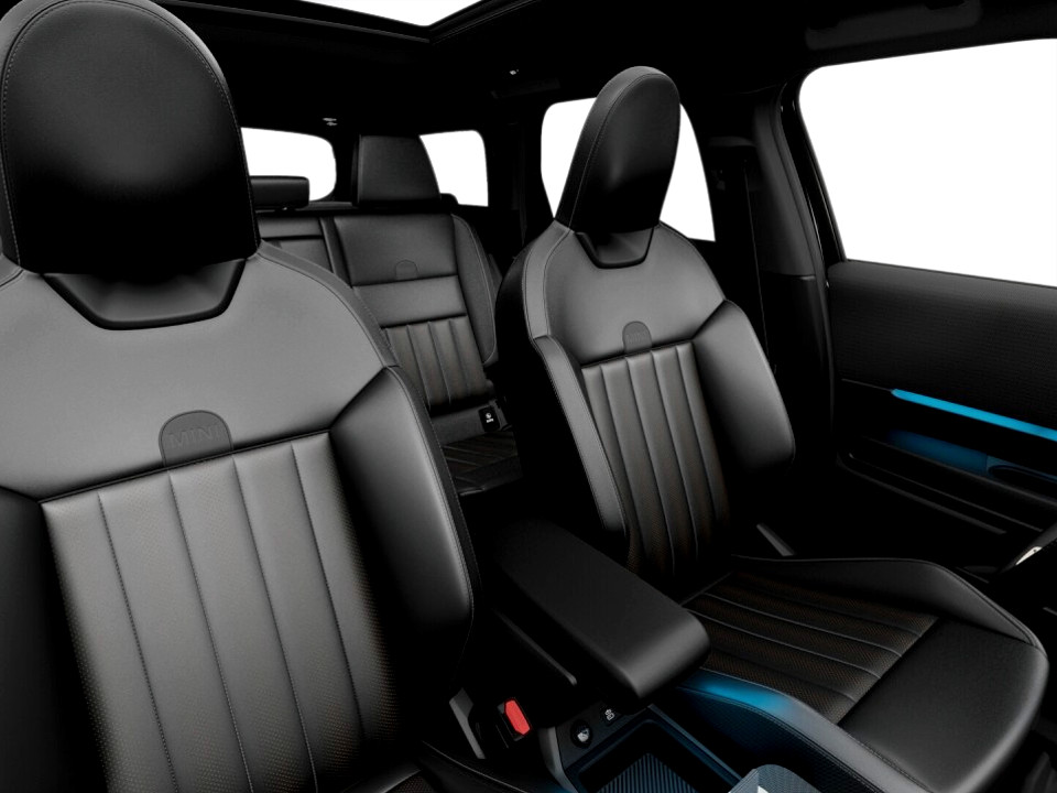 2027 MINI Countryman - Image 12
