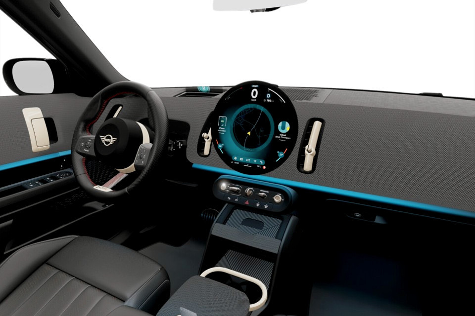 2027 MINI Countryman - Image 13