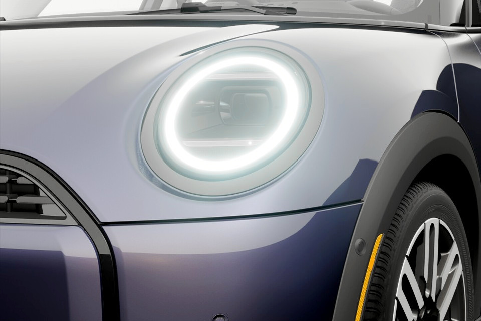 2026 MINI 5 Door - Image 6