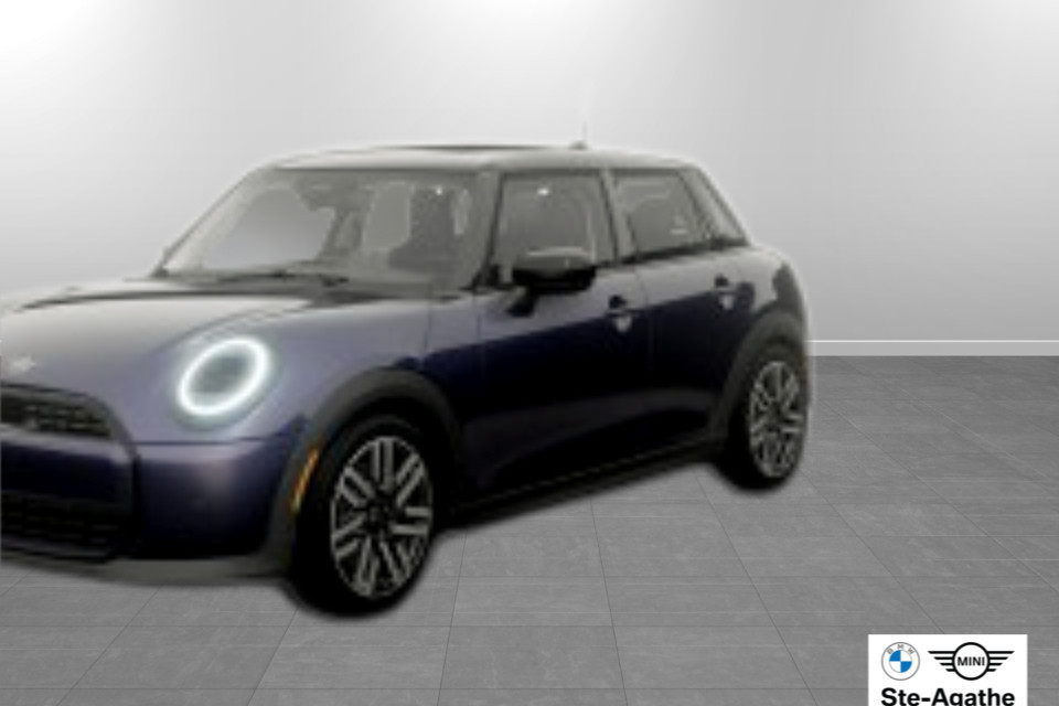 2026 MINI 5 Door - Image 16