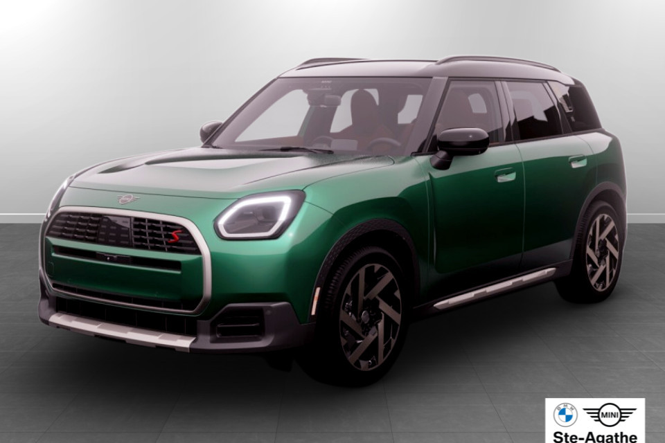 2027 MINI Countryman - Image 1