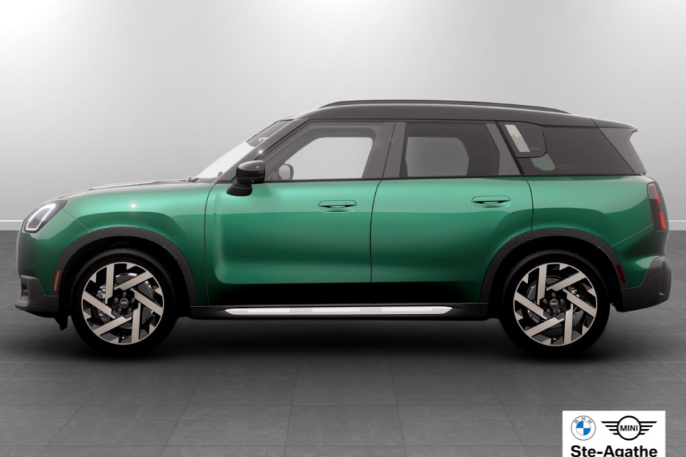 2027 MINI Countryman - Image 8