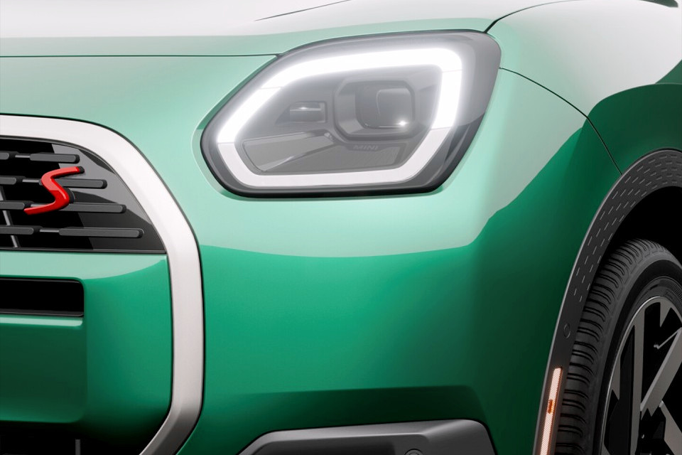 2027 MINI Countryman - Image 10
