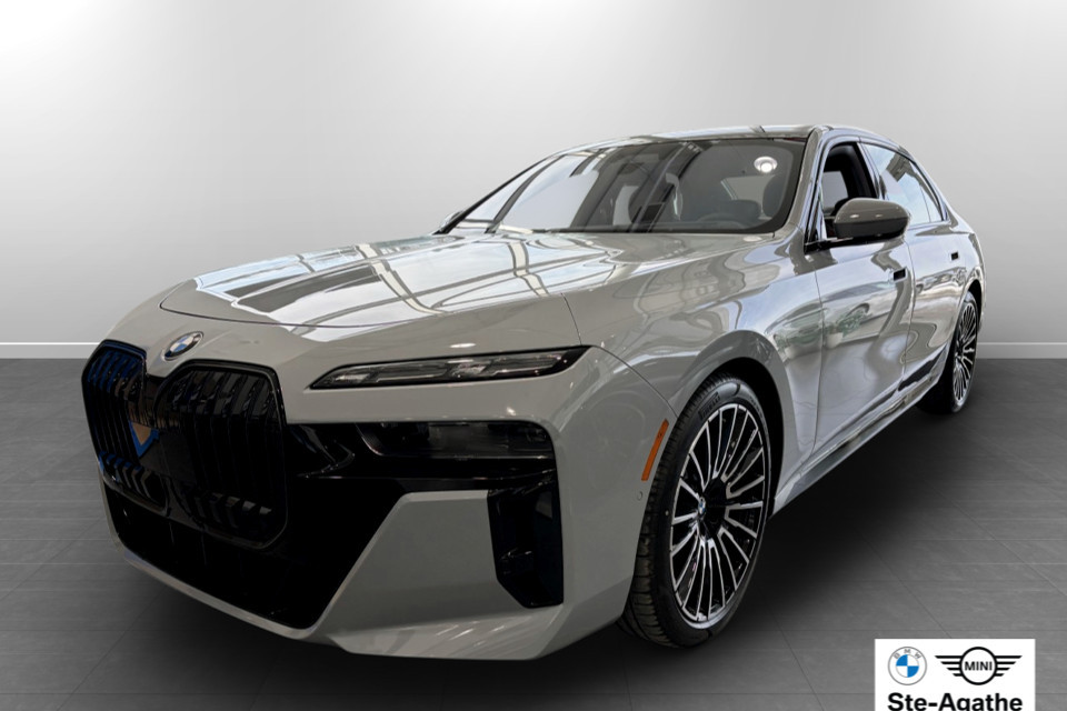 2026 BMW 7 Series - Image 1