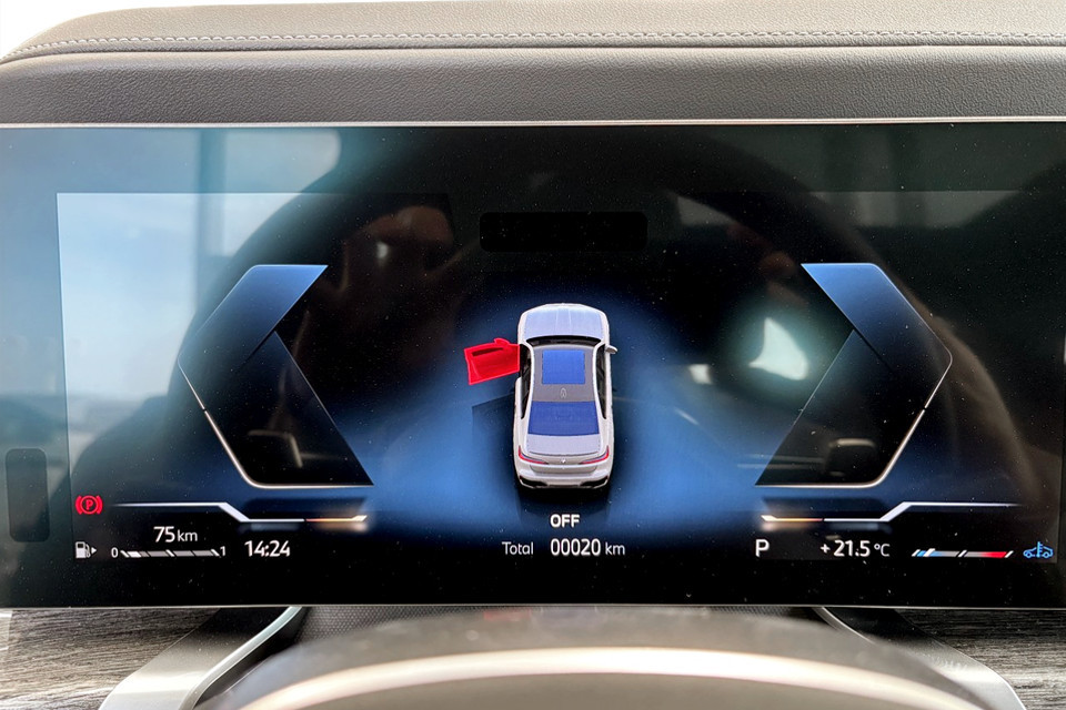 2026 BMW 7 Series - Image 8