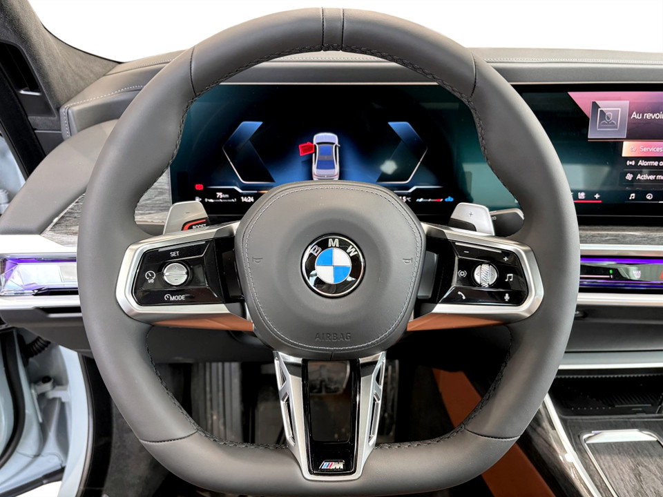 2026 BMW 7 Series - Image 10
