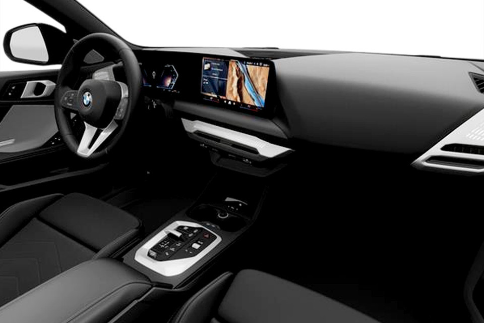 2026 BMW 2 Series - Image 4