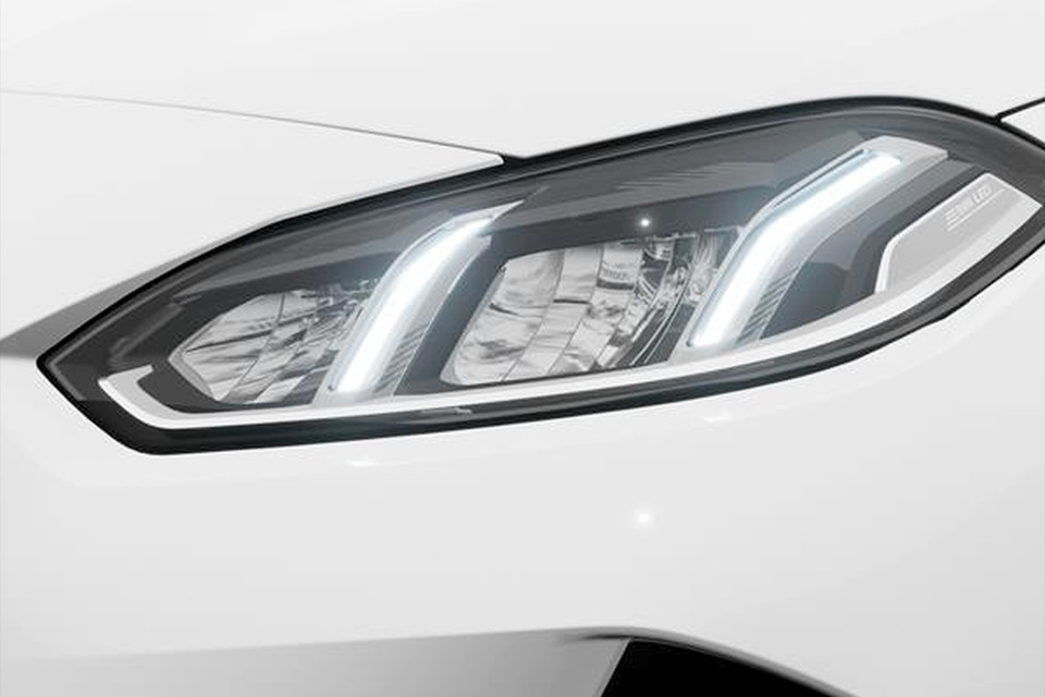 2026 BMW 2 Series - Image 9