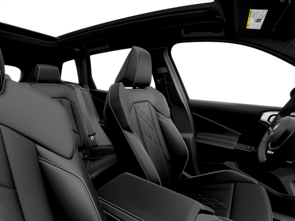 2026 BMW X3 - Image 3