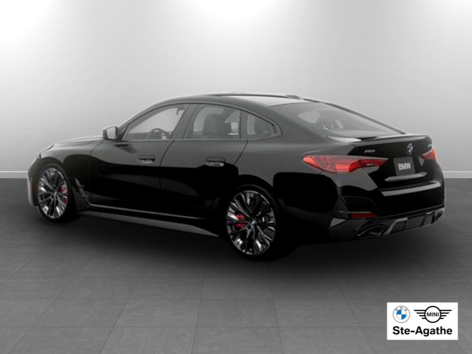 2026 BMW 4 Series - Image 9
