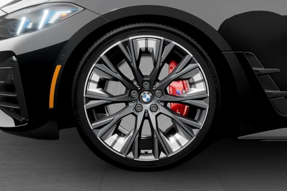 2026 BMW 4 Series - Image 14