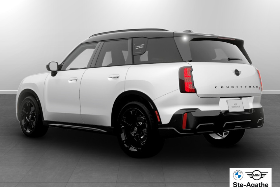 2027 MINI Countryman - Image 3