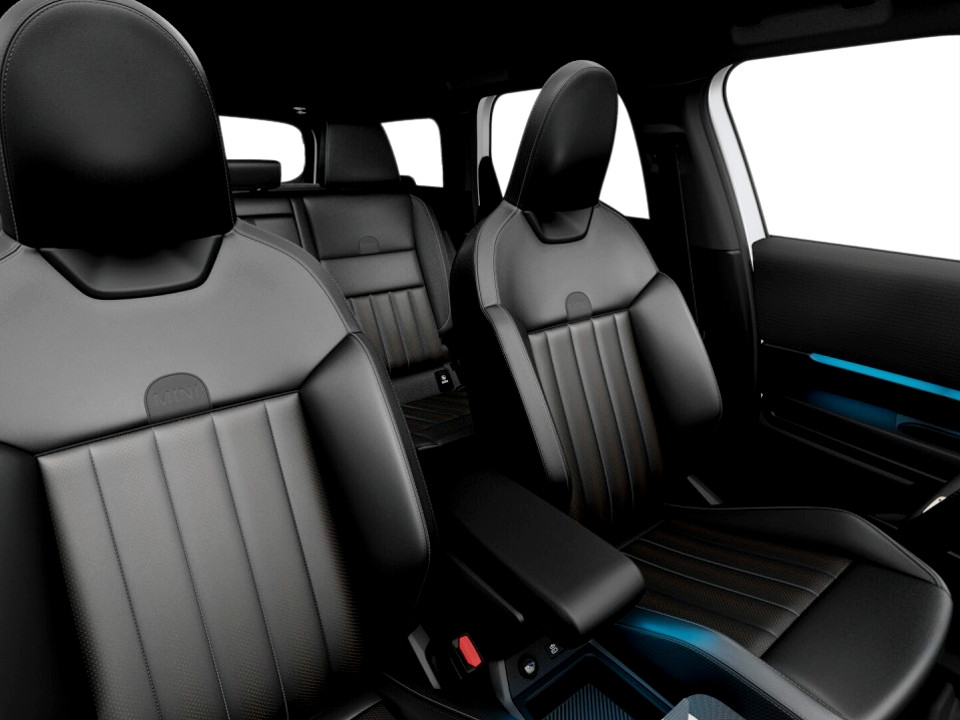 2027 MINI Countryman - Image 12