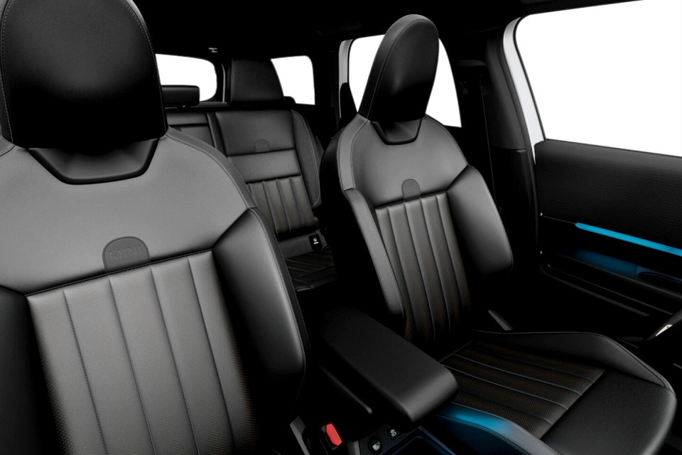 2027 MINI Countryman - Image 12
