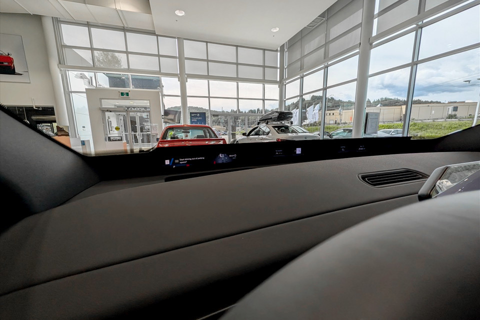 2027 BMW iX3 - Image 18