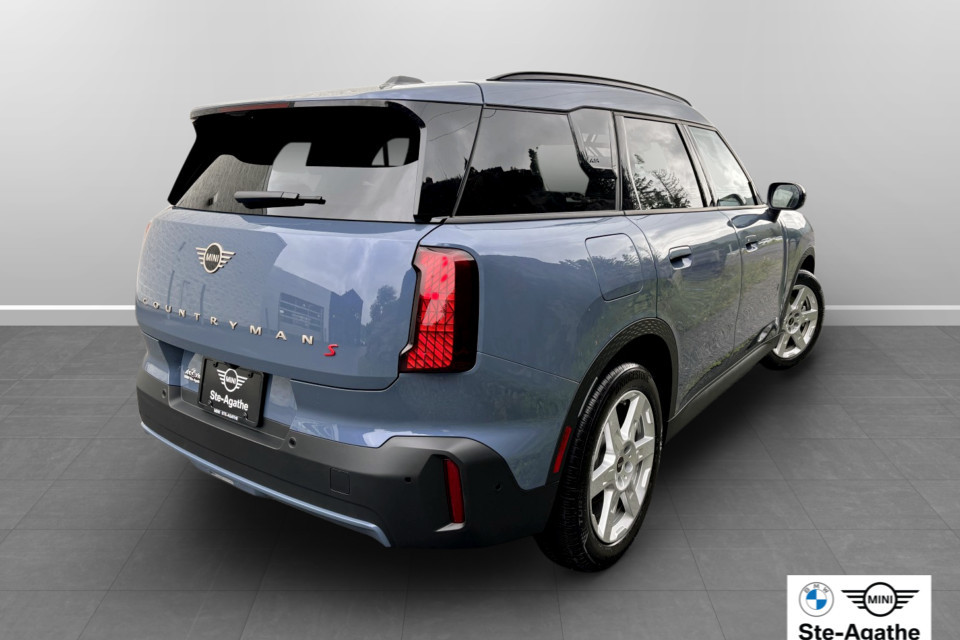 2026 Mini Cooper Countryman - Image 8